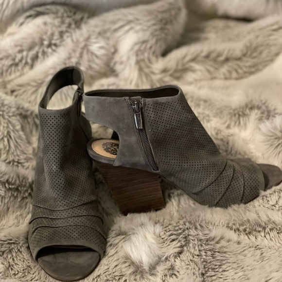 Vince Camuto Kentvi Peep Toe Booties - Picture 3 of 8